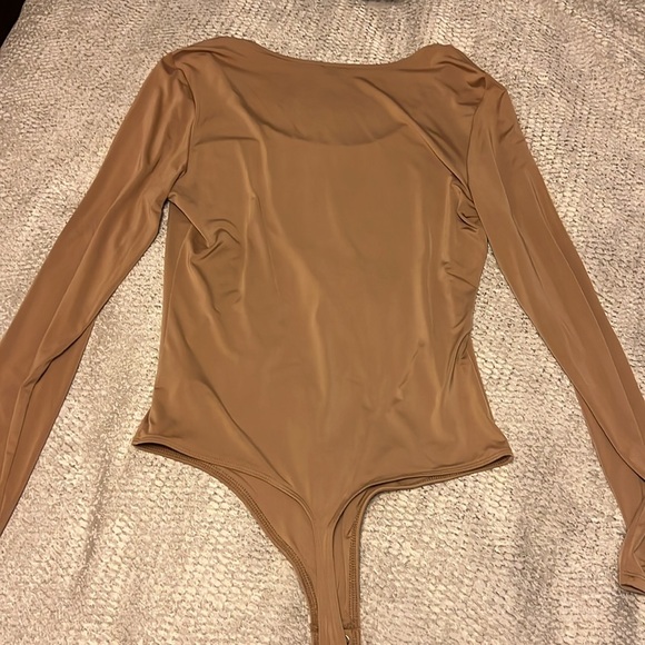 Express Nude Bodysuit - Picture 5 of 6